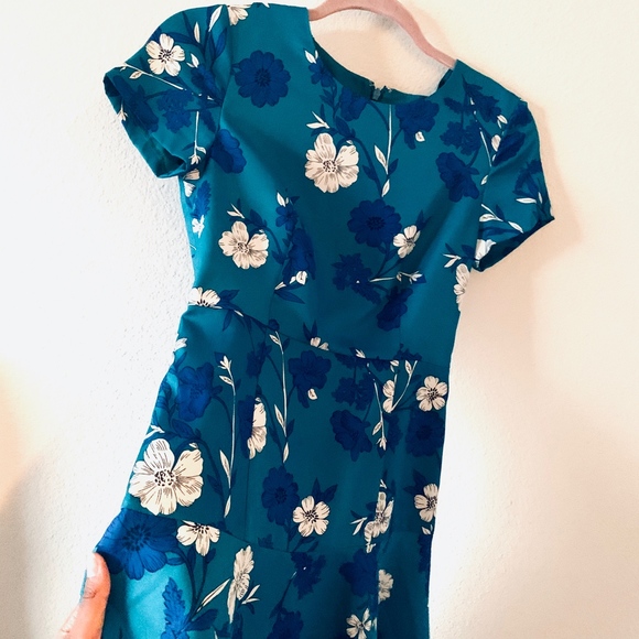 (SOLD) J. Crew Teal satin shift dress - Picture 3 of 5